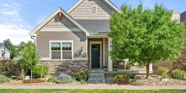 742 Meadowlark Lane