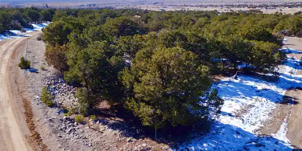 2058 Condor Overlook