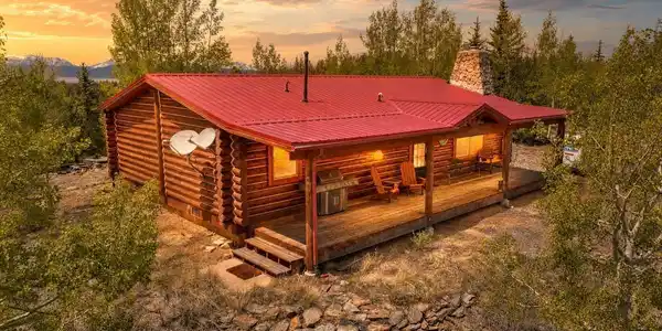312 Bowstring Road