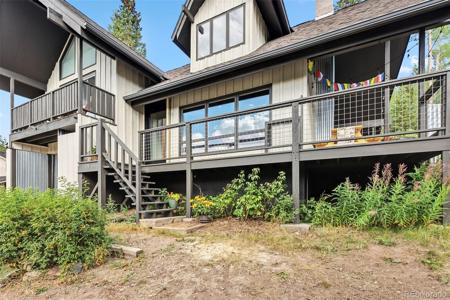 218 Deer Path Road
