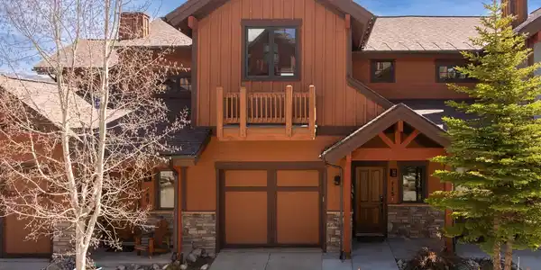 115 Bear Trail Court