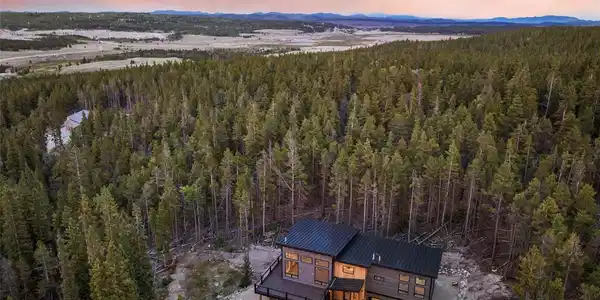136 Evenrude Road