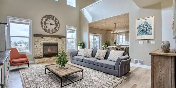 2879 Branding Iron Drive