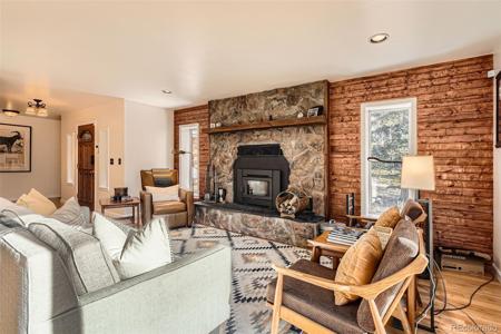 10439 Christopher Drive