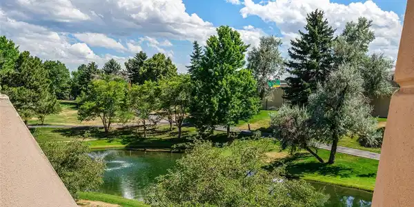 Image 2: Landscaped Grounds Image 2: Landscaped Grounds