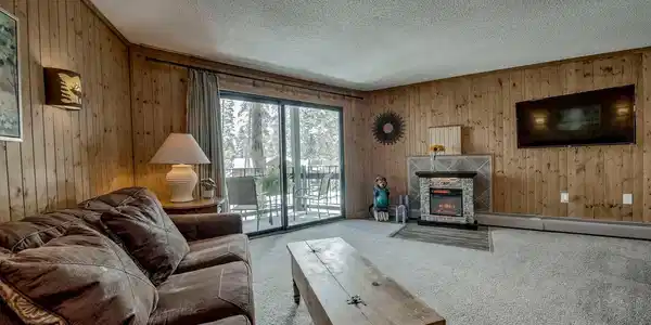 Image 4: Cozy cabin vibes