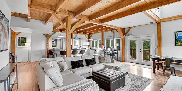 400 Alpine Way