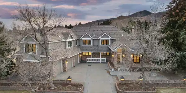10 Mourning Dove Lane