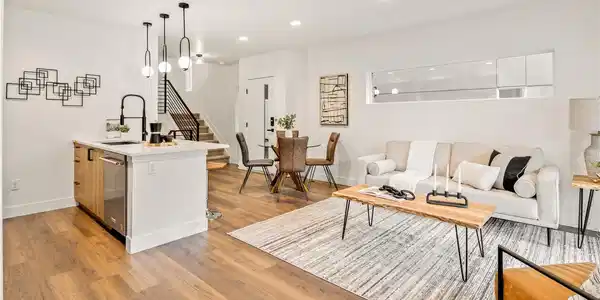 1344 Knox Court