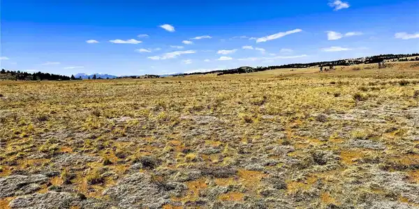 Image 3: View west from the property Image 3: View west from the property