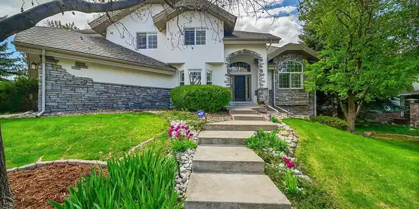2206 Eagles Nest Drive