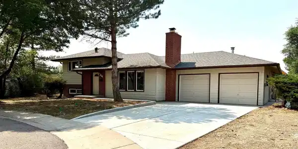 Image 2: 1925 S. Crestmore Ct