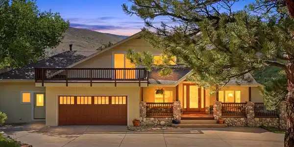 2671 Crestridge Court