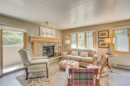1206 Village Road