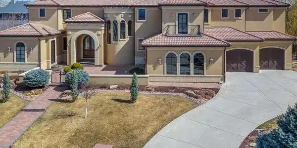 2944 Hearthstone Drive