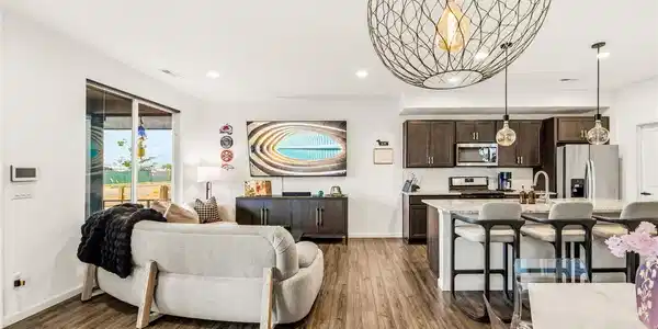 5189 E 63rd Place