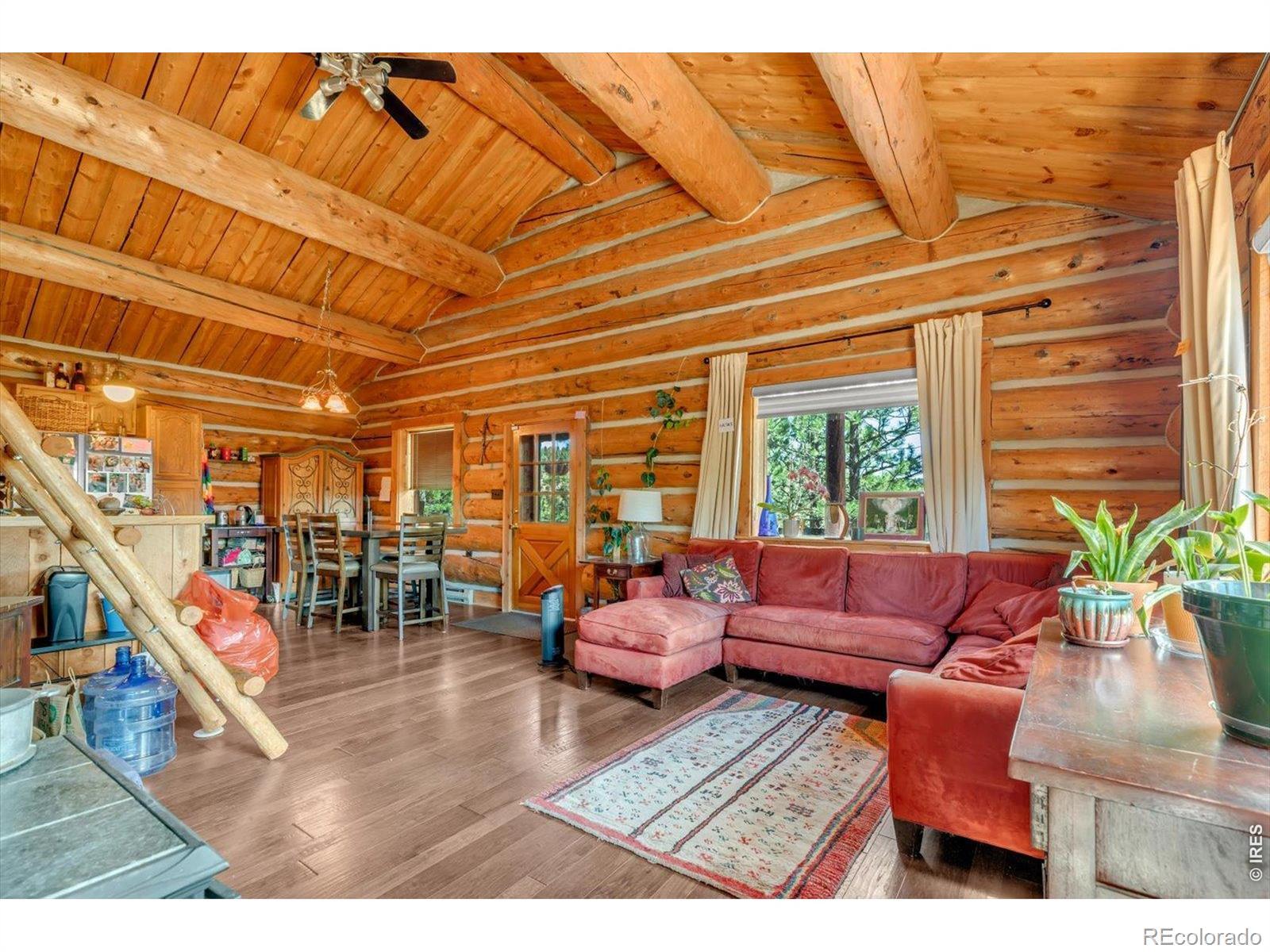 Image 4: from when the home was furnished Image 4: from when the home was furnished