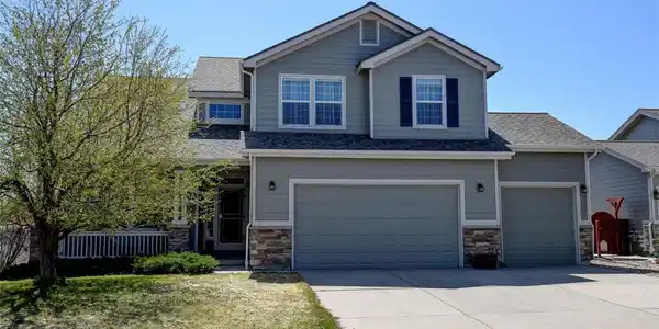 952 Eaglestone Drive