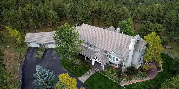 2827 Keystone Drive