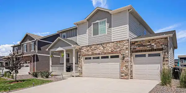 7415 E 158th Place
