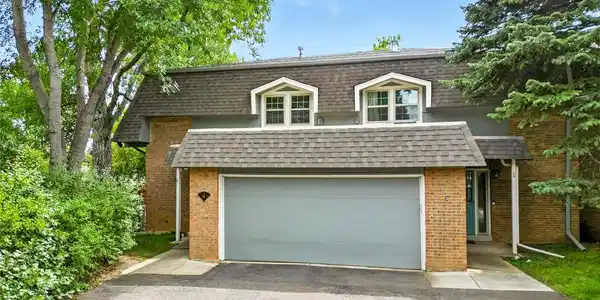 3850 Paseo Del Prado