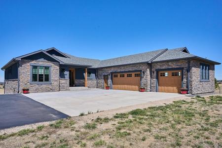 9315 E Sand Creek Road