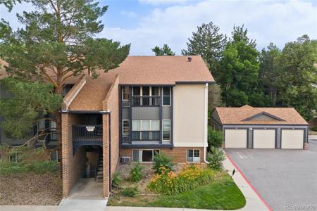 850 W Moorhead Circle