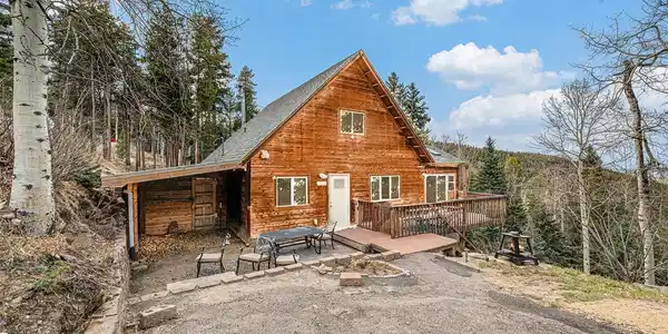 356 Castlewood Drive