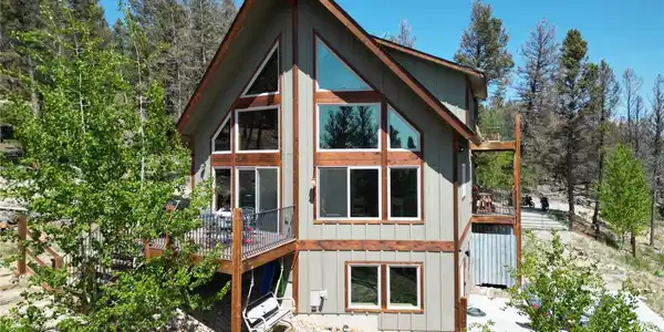 3222 Middle Fork Vista