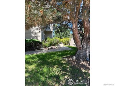 4985 Twin Lakes Road