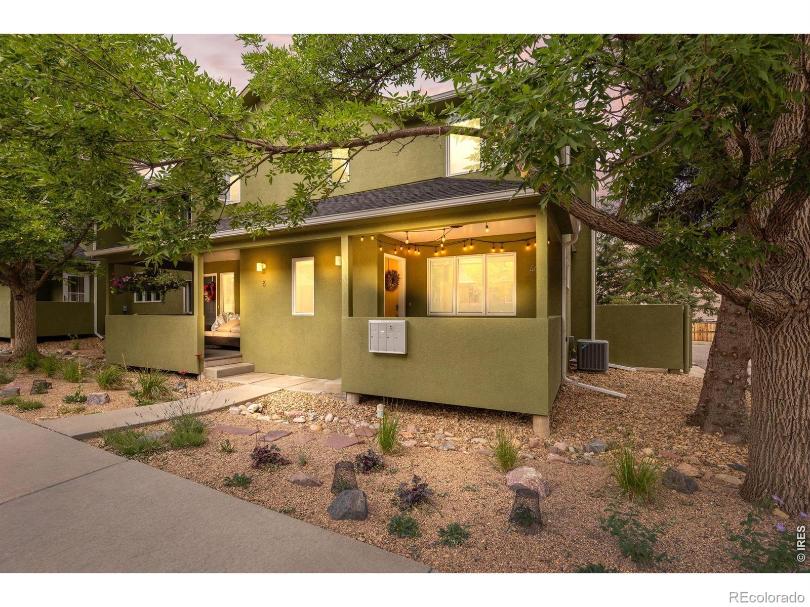 Image 2: Located in the heart of Boulder s vibrant NoBo Arts District, you ll enjoy an unbeatable walkable lifestyle with easy access to neighborhood restaurants, coffee shops, parks, trails, and local arts