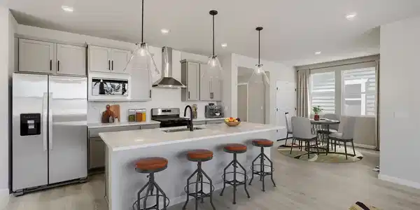 Image 2: KITCHEN