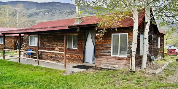 1516 Heeney Road