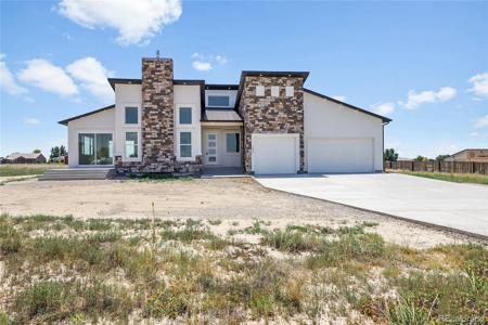 1250 W Presidio Drive