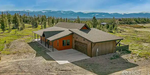 227 County Road 5194