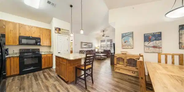Image 3: Kitchen Image 3: Kitchen