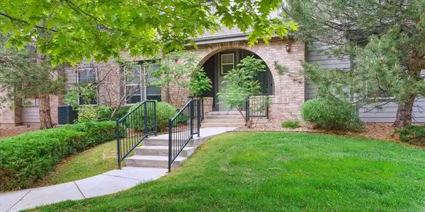 22932 E Ontario Drive