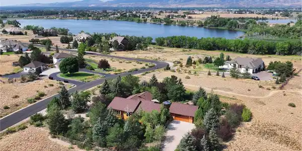 408 Eagle Lake Court