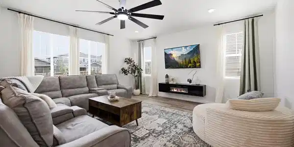 Image 3: Living Room with lots of natural light Image 3: Living Room with lots of natural light