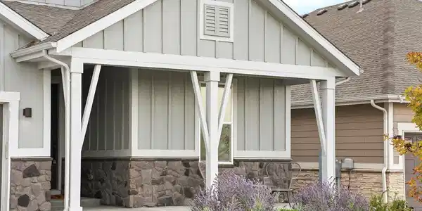 Image 3: Covered front porch