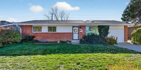 2250 Floral Drive