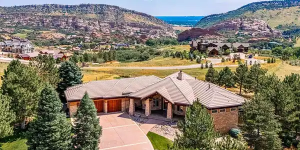 9560 Bear Claw Drive