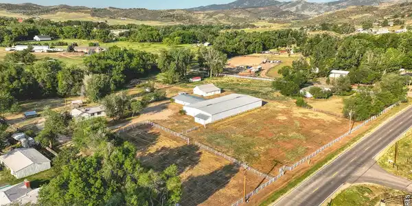 Image 2: Aerial looking southwest Image 2: Aerial looking southwest