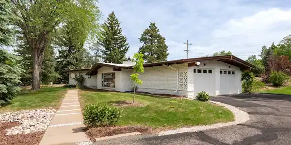 2226 Franklin Road