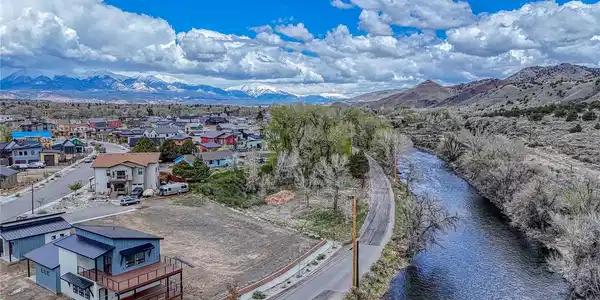 508 Old Stage Road