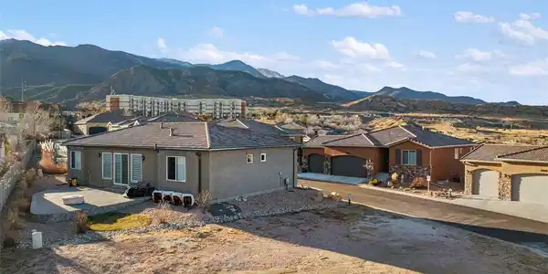 2025 Lone Willow View