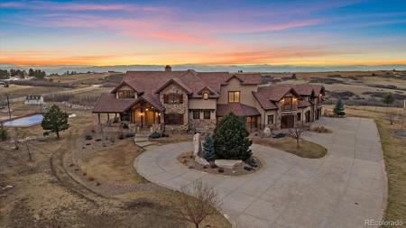 7663 Buffalo Trail
