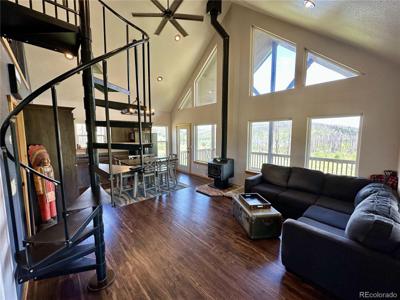 1568 Emery Loop