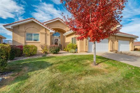 13616 Paradise Villas Grove