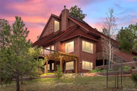 665 Meadow Drive